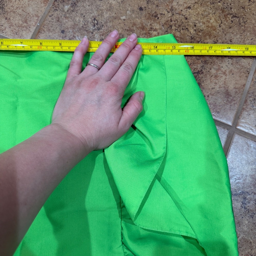 Sandro Marlene Green Ruffled Mini Skirt Vert Fluo FR 40 US 8 NWT Party Cocktail - Picture 7 of 12
